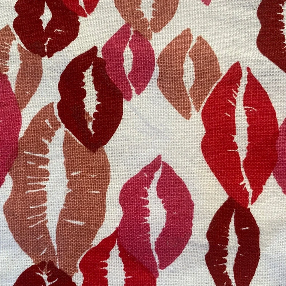 Dalton Brody Lipstick Kisses Cotton Tea‎ Towels Red Pom Pom Trim 2